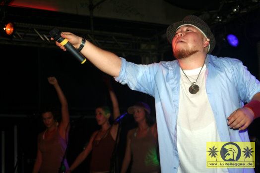 Martin Jondo (D) Conne Island, Leipzig 20. Oktober 2006 (17).jpg